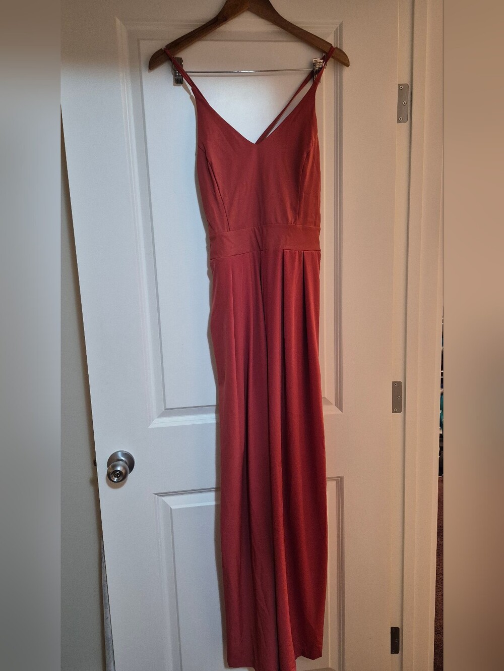 HALARA Rust Red V-Neck Maxi Dress with Spaghetti Straps